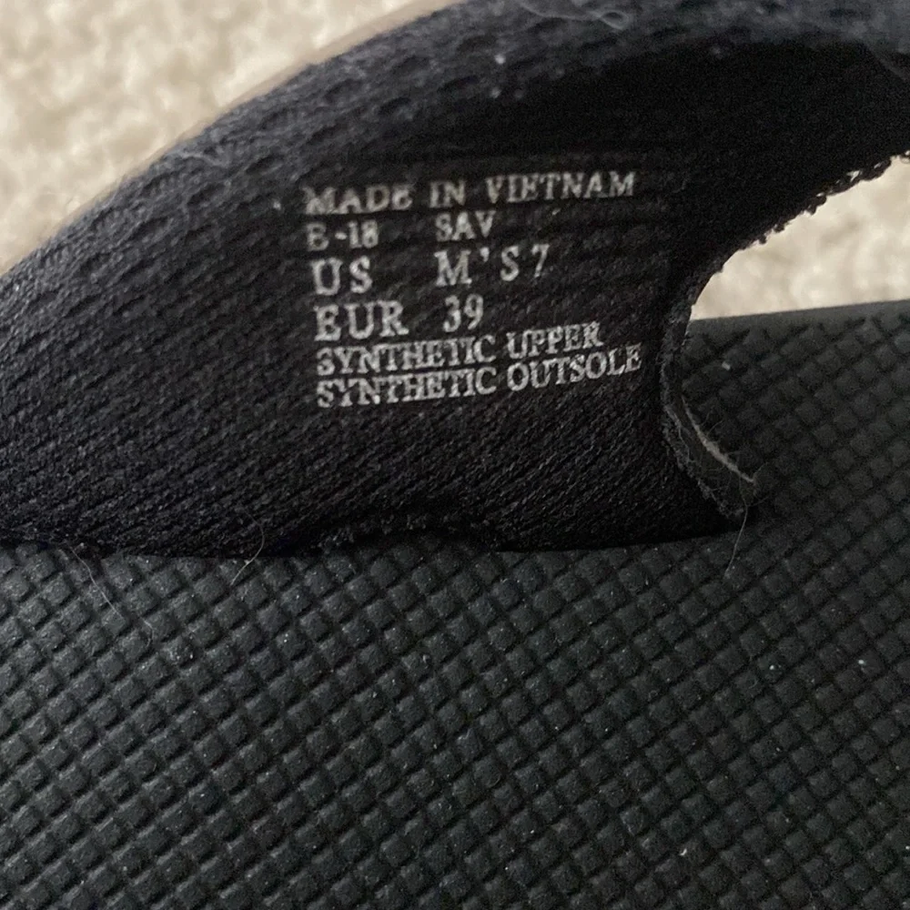 Reef Flip Flops - Picture 5 of 6